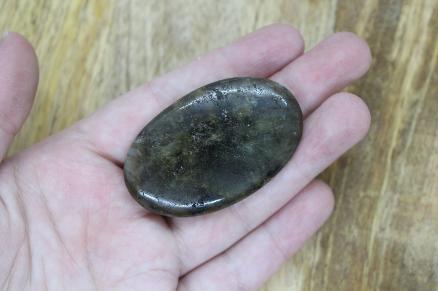 Labradorite Palm stone